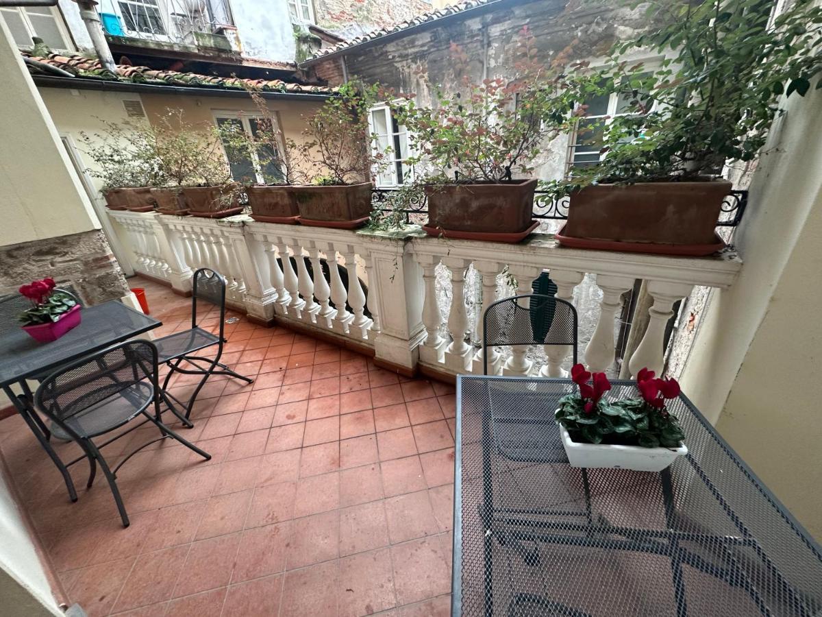 לוקה In Centro Lovely Home מראה חיצוני תמונה