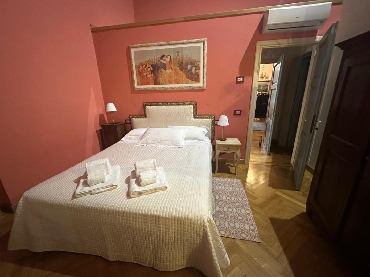 לוקה In Centro Lovely Home מראה חיצוני תמונה